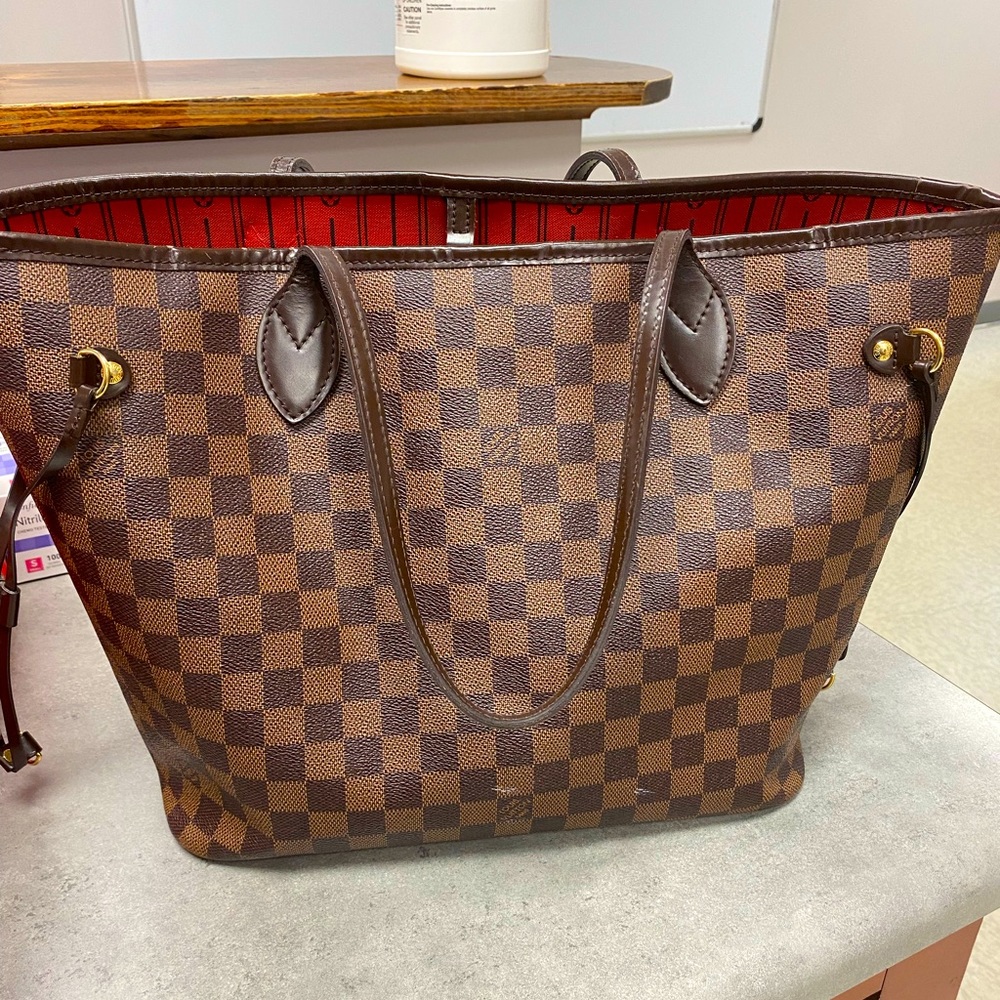 Louis Vuitton Damier Ebene Neverfull MM